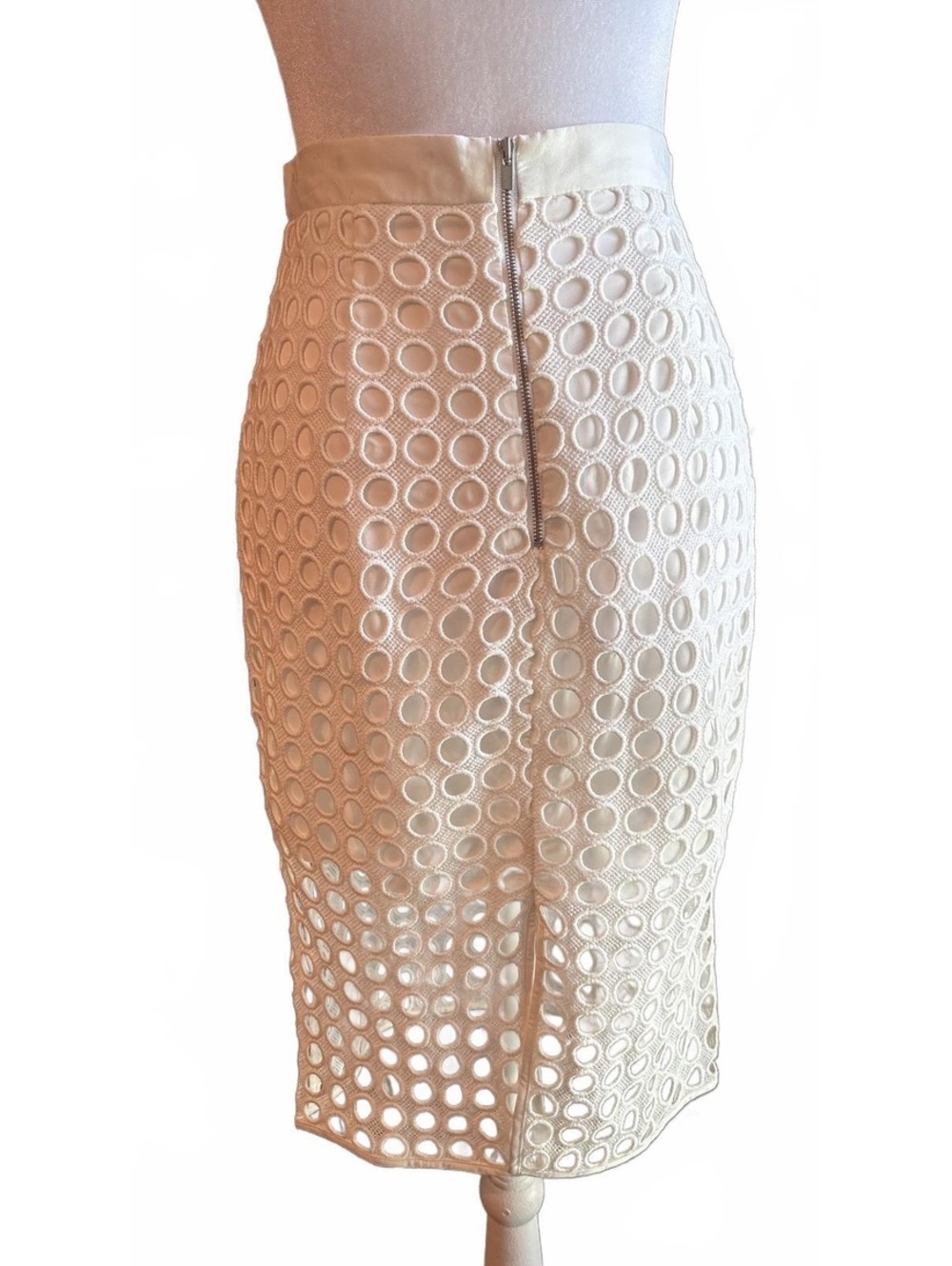 Banana Republic White Cotton Lace Circle Pencil Skirt 0 - Picture 3 of 6